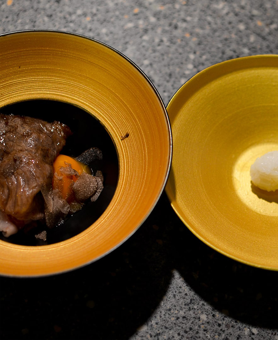高級焼肉 小倉さつき　サーロイン焼きすき